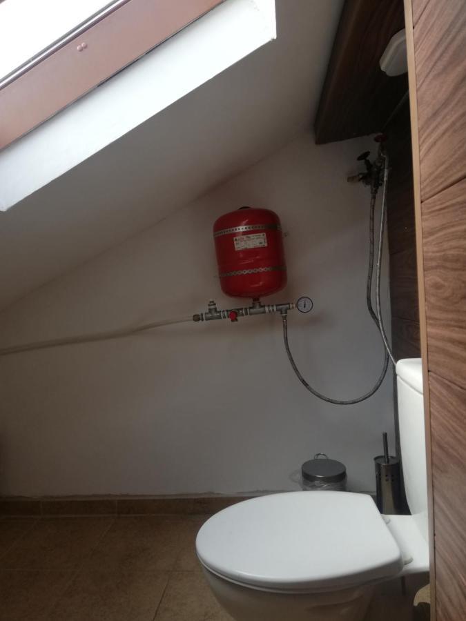 Guest Room Asparuh Troyan  Exterior photo